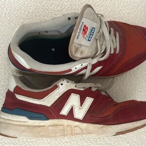 Men’s New Balance running shoes